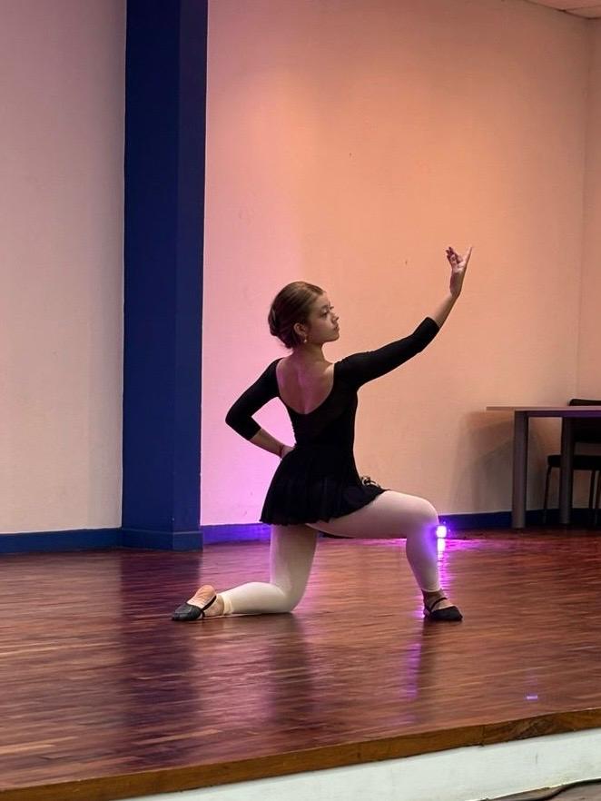 Paris Dance Studio 07