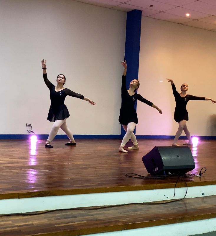 Paris Dance Studio 08